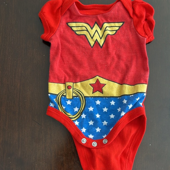 WonderWoman bundle - Picture 4 of 6